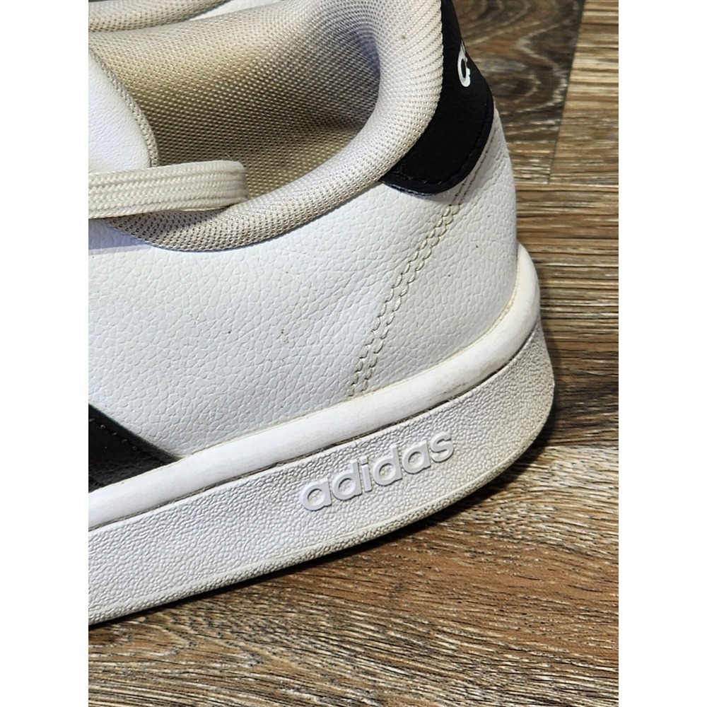 Adidas Womens Size 9 Grand Court White Casual Shoes Sneakers F36483 - Picture 2 of 16